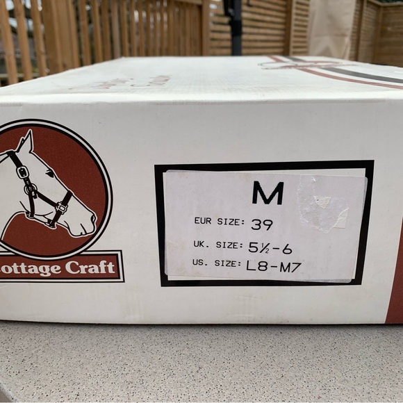 Riding Pants, Boots and Crop - Picture 6 of 7